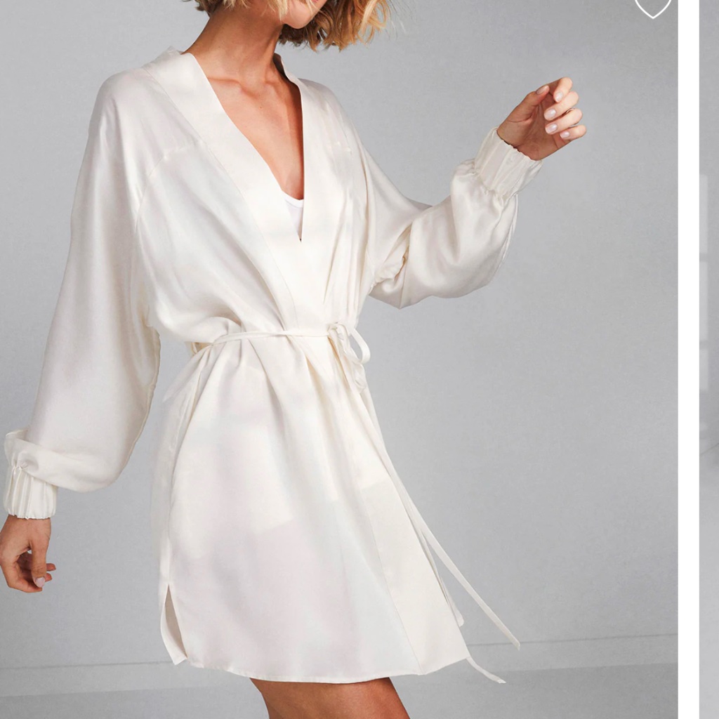 Lunya Bnwt Washable Silk Short Robe In Tranquil White Size Xs/S